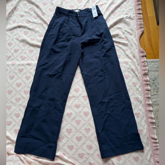 Abercrombie & Fitch Pants - NWT Abercrombie and Fitch Navy Straight-Leg Pleated Dress Pants